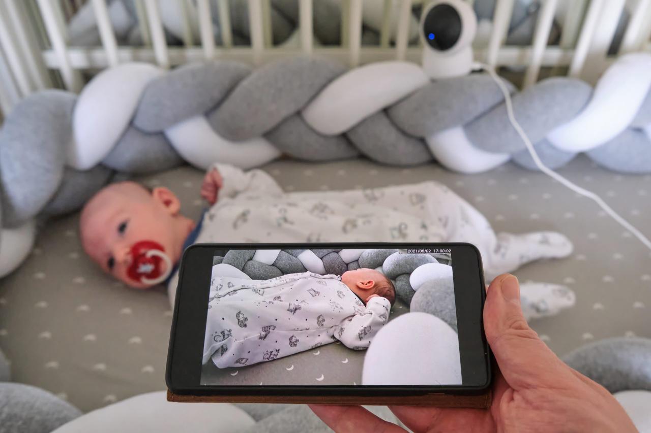 How Retailers Sell Smart Monitors for Baby Care